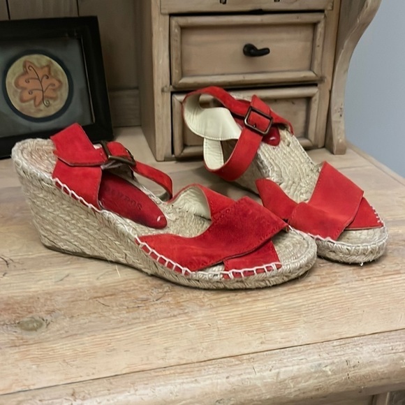 Soludos Sandals Espadrilles Wedge Red Suede Size 9 - Picture 1 of 9